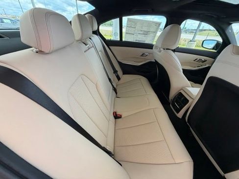 New 2026 BMW 330i xDrive Sedan w/ M Sport Package AWD/4WD image 28