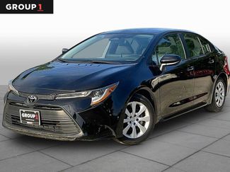 Used 2023 Toyota Corolla LE FWD video 1