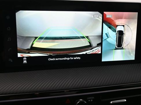 Used 2025 Nissan Kicks SR image 19