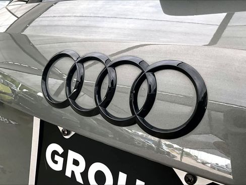 Used 2021 Audi Q3 2.0T Premium Plus w/ Premium Plus Package AWD/4WD image 10