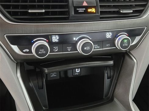 Used 2019 Honda Accord Hybrid image 35