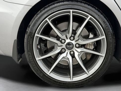 Used 2026 Genesis G70 2.5T Prestige RWD image 15