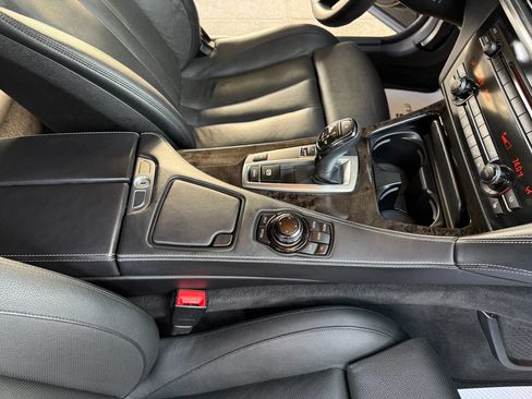 Used 2014 BMW 640i Coupe image 25