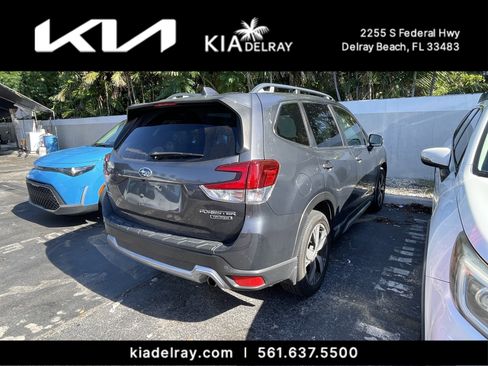 Used 2021 Subaru Forester Touring image 7