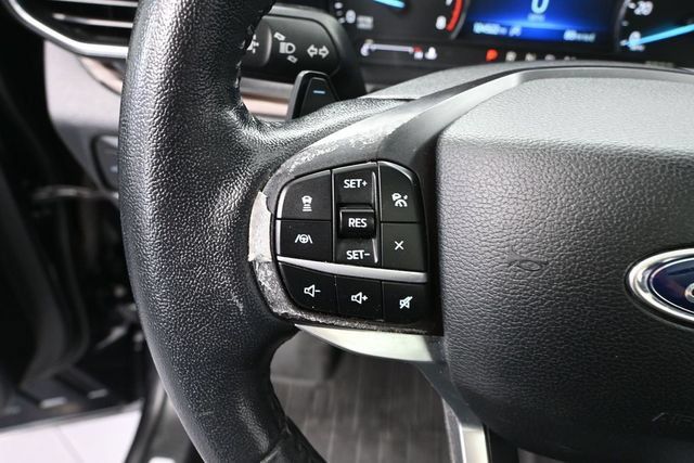 Used 2020 Ford Explorer Limited AWD/4WD image 22