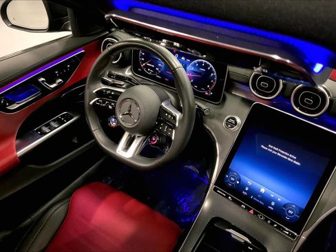 Used 2025 Mercedes-Benz C 43 AMG 4MATIC Sedan image 34