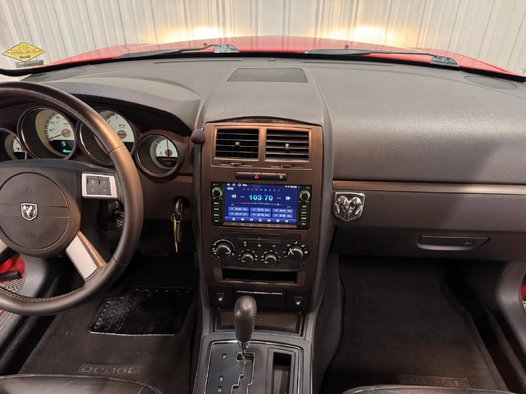 Used 2010 Dodge Charger R/T RWD image 31