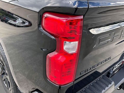 Used 2023 Chevrolet Silverado 1500 Custom w/ LPO, Dark Essentials Package RWD image 27