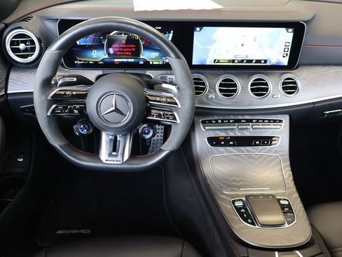 Used 2022 Mercedes-Benz E 53 AMG 4MATIC Sedan image 21