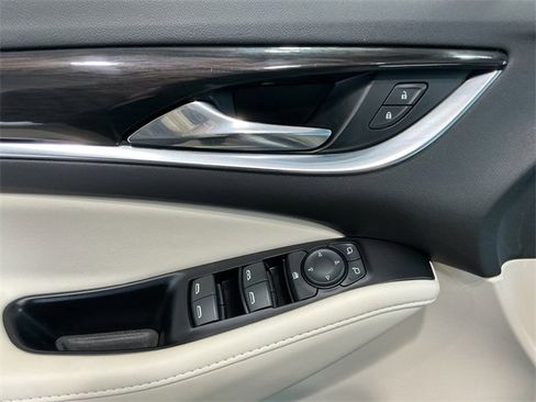 Used 2023 Buick Enclave Essence w/ Trailering Package, 5000 lbs. image 19