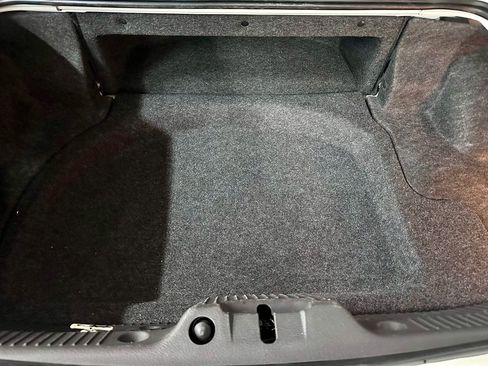 Used 2002 Ford Thunderbird Deluxe image 30