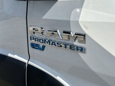 Used 2024 RAM ProMaster 3500 w/ Delivery Van Package image 28