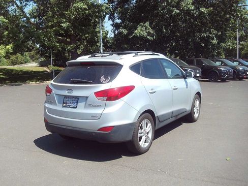 Used 2013 Hyundai Tucson GLS AWD/4WD image 5