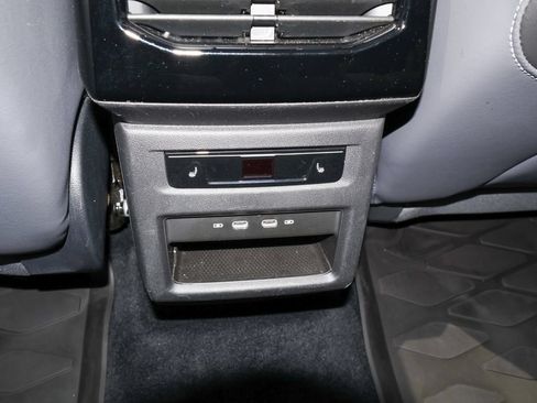 Used 2023 Volkswagen ID.4 Pro S Plus RWD image 21