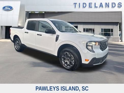 New 2026 Ford Maverick XLT w/ XLT Luxury Package FWD image 1