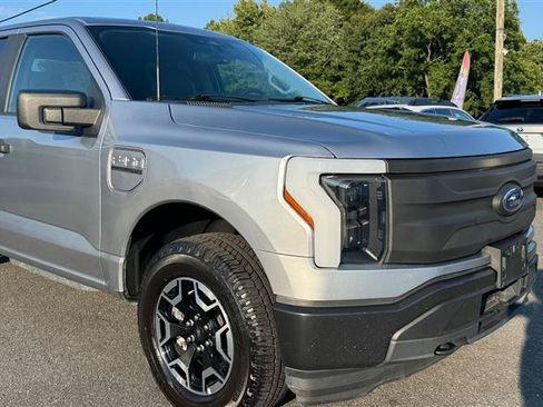 Used 2022 Ford F150 Lightning Pro AWD/4WD image 17