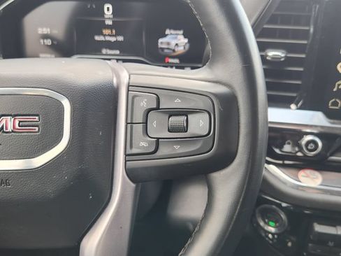 Used 2025 GMC Sierra 1500 SLT RWD image 28