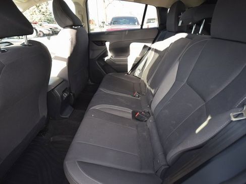 Used 2025 Subaru Crosstrek 2.0i Premium image 7