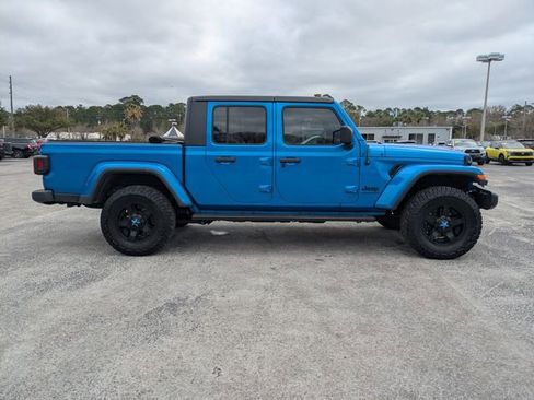Used 2020 Jeep Gladiator Sport w/ Quick Order Package 24S image 3