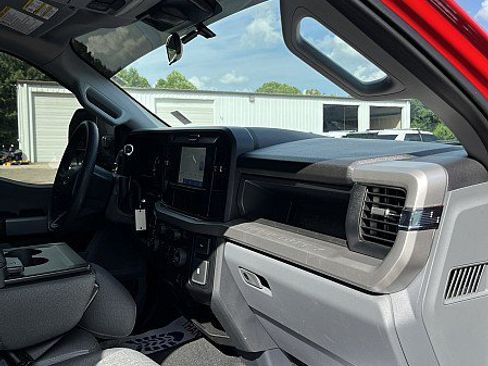 Used 2025 Ford F250 XL w/ STX Appearance Package AWD/4WD image 16
