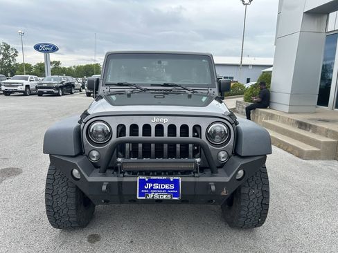Used 2017 Jeep Wrangler Unlimited Sport w/ Quick Order Package 24S AWD/4WD image 7