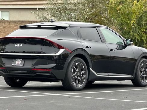 New 2025 Kia EV6 Light image 5
