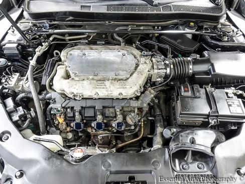 Used 2015 Acura TLX V6 w/ Technology Package FWD image 27