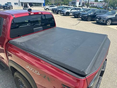 Used 2025 Nissan Frontier PRO-4X AWD/4WD image 29