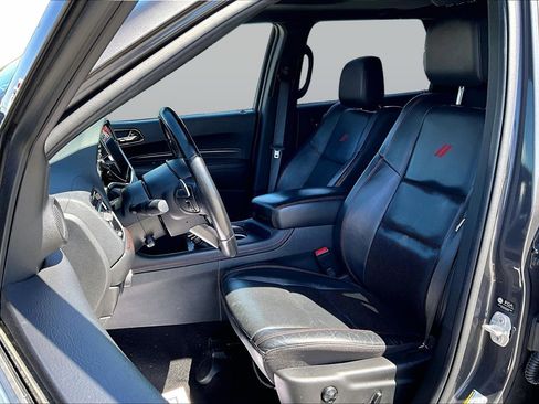 Used 2024 Dodge Durango GT RWD image 25