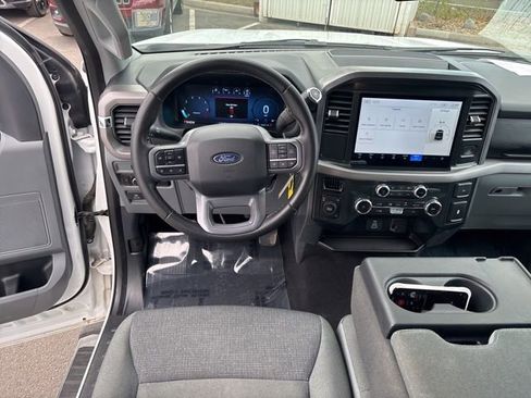 Used 2025 Ford F150 XLT w/ Equipment Group 301A Standard AWD/4WD image 29