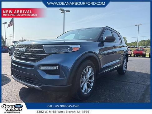 Used 2020 Ford Explorer XLT w/ Equipment Group 202A AWD/4WD image 1
