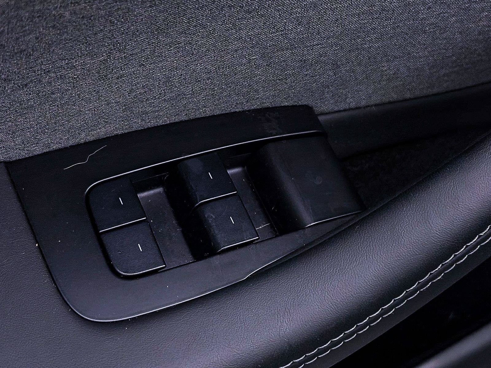 Used 2024 Tesla Model 3 RWD image 18