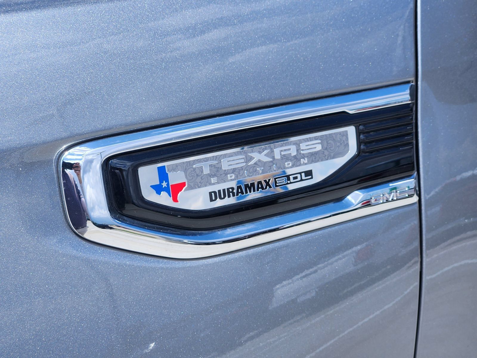 Certified 2025 GMC Sierra 1500 SLT RWD image 13