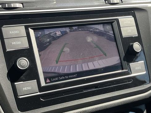 Used 2023 Volkswagen Tiguan S FWD image 30