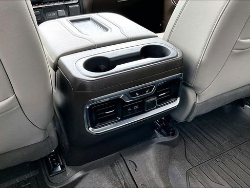 Used 2020 GMC Sierra 1500 SLT image 31