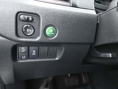 Used 2022 Honda Pilot Sport image 23