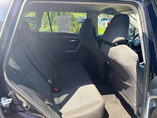 Used 2025 Toyota RAV4 XLE AWD/4WD image 26