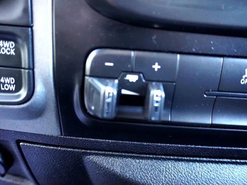 Used 2015 RAM 1500 Tradesman w/ Popular Equipment Group image 18