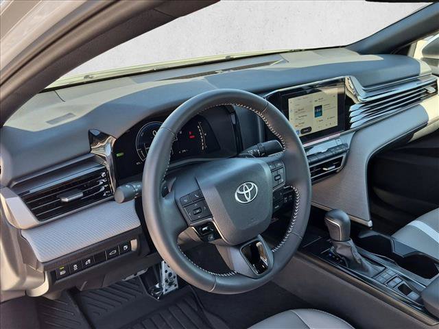 Used 2026 Toyota Camry SE w/ Convenience Package FWD image 10