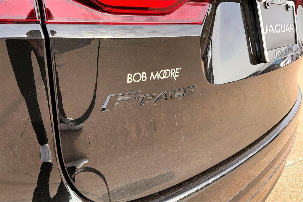 Used 2022 Jaguar F-PACE S AWD/4WD image 31