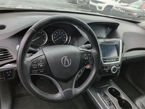 Used 2020 Acura MDX SH-AWD image 13