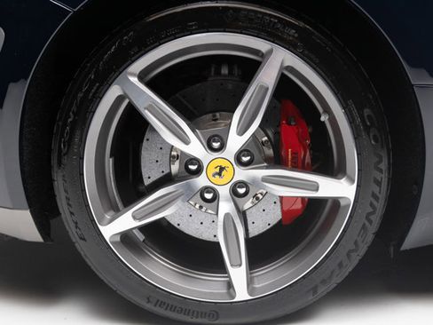 Used 2016 Ferrari California T RWD image 54