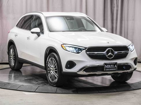 Certified 2026 Mercedes-Benz GLC 300 image 5