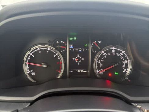Used 2024 Toyota 4Runner Limited image 3