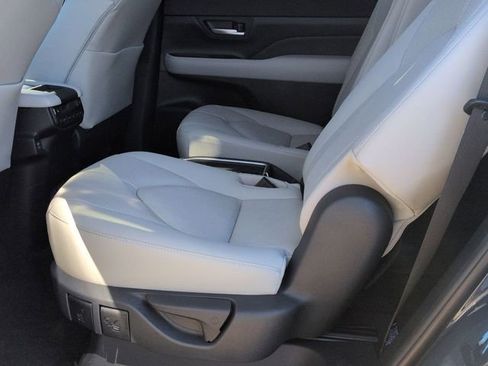 Certified 2026 Toyota Grand Highlander Limited image 25