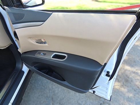 Used 2013 Subaru Tribeca Limited w/ PWR Moonroof Pkg AWD/4WD image 32
