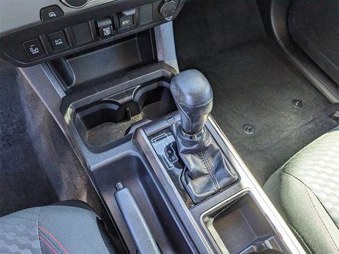 Used 2022 Toyota Tacoma SR5 image 25