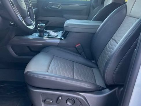 Used 2025 Chevrolet Silverado 1500 ZR2 w/ Technology Package AWD/4WD image 12