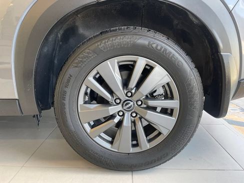 Certified 2024 Nissan Pathfinder S FWD image 18