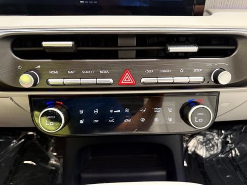 Used 2026 Hyundai Palisade Calligraphy AWD/4WD image 44